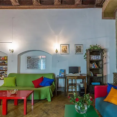 Cracow Hostal